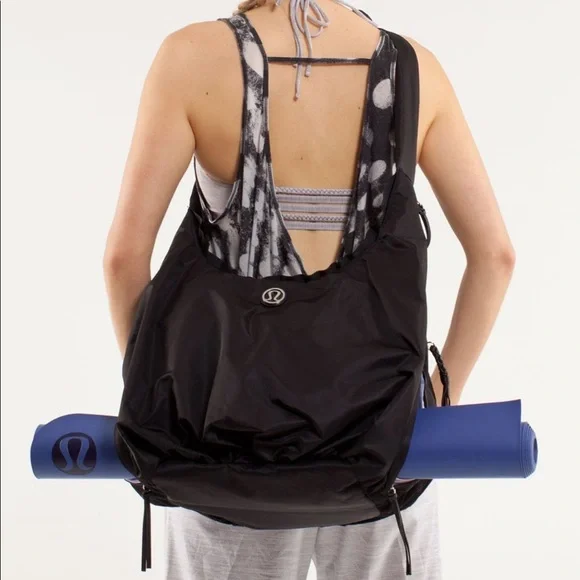 RARE Lululemon Sackasana Bag - Picture 4 of 16